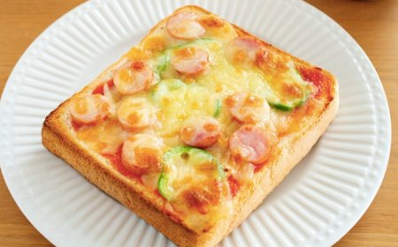 Bread Pizza