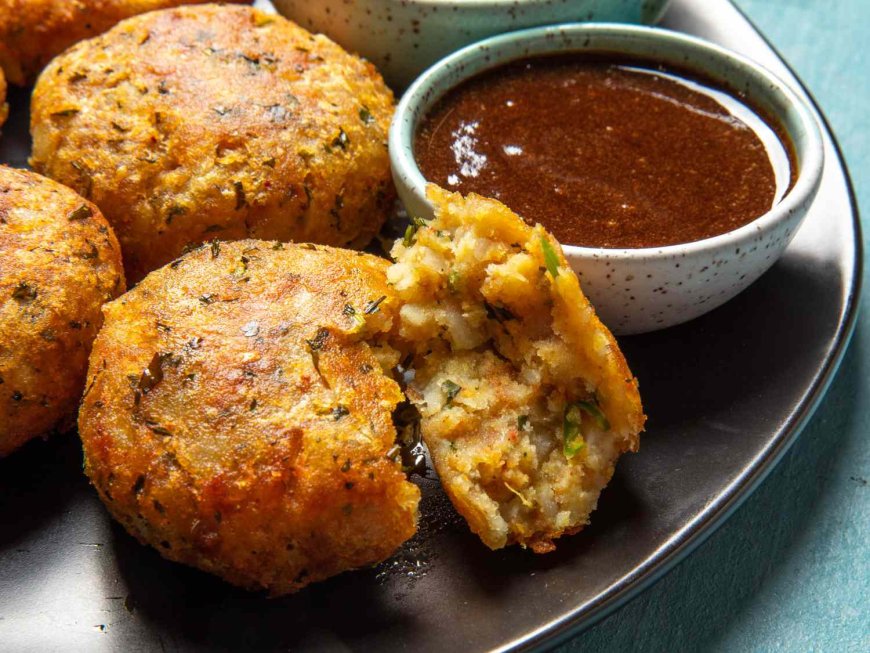 Aloo Tikki (Potato Patties)