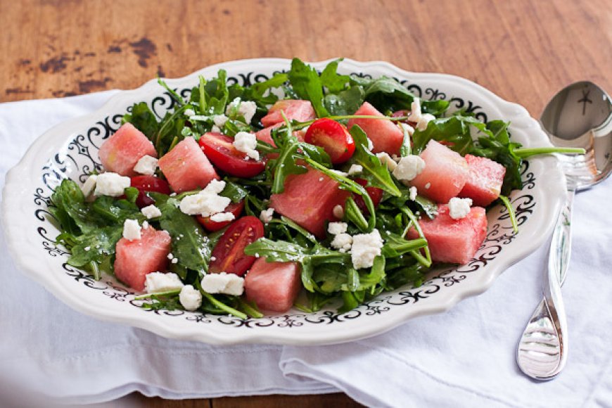 Refreshing Summer Foods and Drinks to Beat the Heat